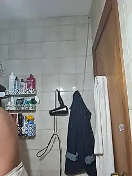 Snapshot of gordito_xx chatting on 01-05-25, 08:22 gordito xx online show from 01-05-25, 08:22