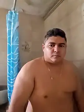 Snapshot of gordito_xx chatting on 01-08-25, 05:59 gordito xx online show from 01-08-25, 05:59