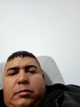 Snapshot of gordito_xx chatting on 02-07-25, 02:47 gordito xx online show from 02-07-25, 02:47