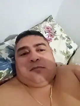 Snapshot of gordito_xx chatting on 02-22-25, 11:35 gordito xx online show from 02-22-25, 11:35