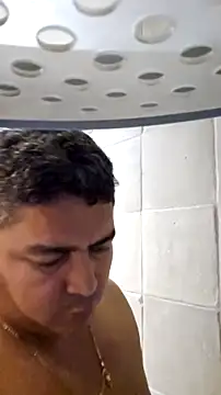 Snapshot of gordito_xx chatting on 03-19-25, 05:30 gordito xx online show from 03-19-25, 05:30