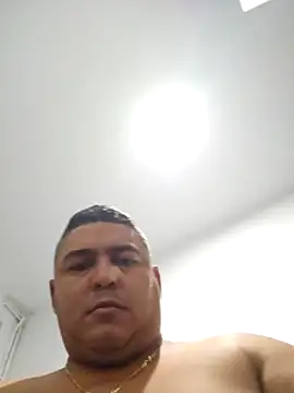 Snapshot of gordito_xx chatting on 09-17-25, 05:09 gordito xx online show from 09-17-25, 05:09