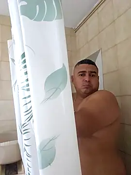 Snapshot of gordito_xx chatting on 09-24-25, 05:22 gordito xx online show from 09-24-25, 05:22