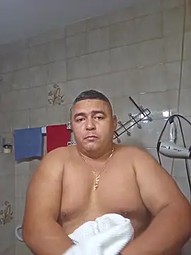 Snapshot of gordito_xx chatting on 09-25-25, 10:02 gordito xx online show from 09-25-25, 10:02