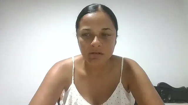 GiveLove1 online show from 11-02-25, 02:03