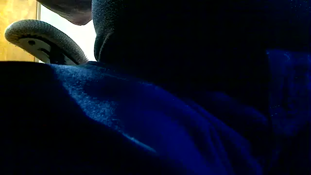 markluvskitty online show from 04-21-26, 12:44