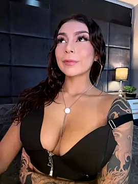 CHERRYY BOMB  online show from 11-24-25, 06:07