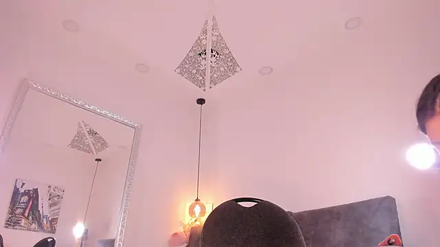 Snapshot of Isabella_francoo chatting on 09-21-25, 11:56 Isabella francoo online show from 09-21-25, 11:56