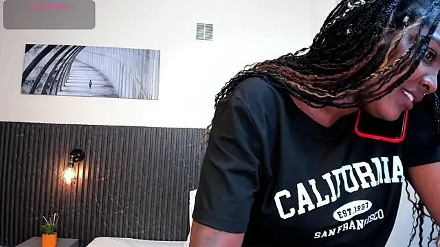 chanel brunette online show from 03-14-25, 06:18