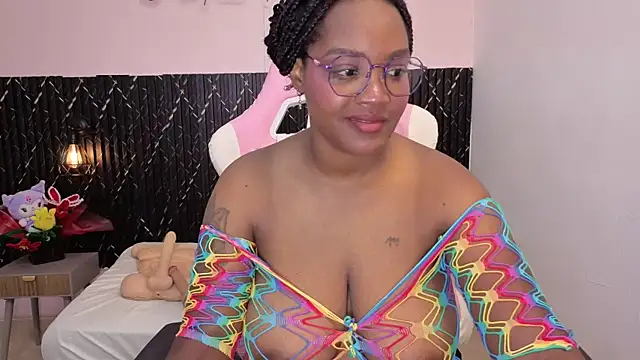 chanel brunette online show from 04-28-26, 06:57