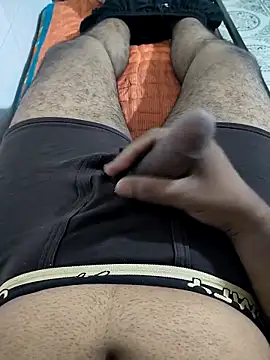 HunterBoy27ForMilf online show from 09-28-25, 08:42