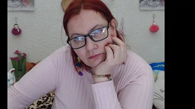 PlayfullMature online show from 11-19-25, 05:02