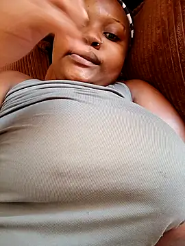 queennapal online show from 03-13-26, 12:34