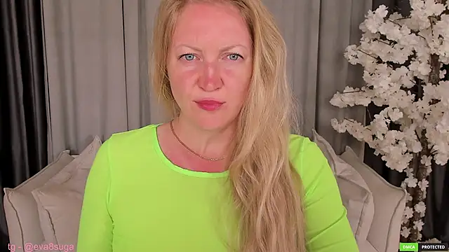 Snapshot of sugamomy chatting on 02-28-25, 12:32 sugamomy online show from 02-28-25, 12:32