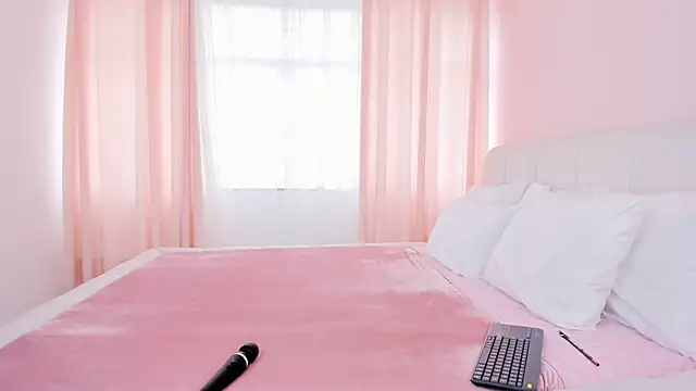 Snapshot of camila__joy chatting on 12-10-24, 06:28 camila joy online show from 12-10-24, 06:28