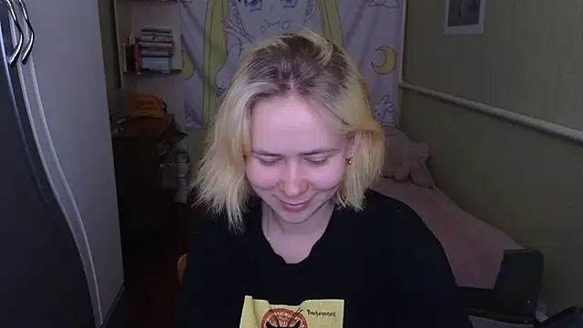 Riley Roo online show from 04-22-26, 08:06