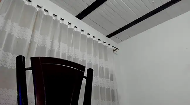 Snapshot of aquiles_51 chatting on 12-06-24, 02:02 aquiles 51 online show from 12-06-24, 02:02