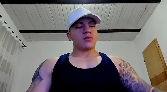 Snapshot of aquiles_51 chatting on 01-10-25, 11:50 aquiles 51 online show from 01-10-25, 11:50