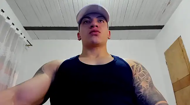 Snapshot of aquiles_51 chatting on 01-22-25, 11:21 aquiles 51 online show from 01-22-25, 11:21