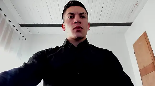 Snapshot of aquiles_51 chatting on 02-26-25, 08:33 aquiles 51 online show from 02-26-25, 08:33