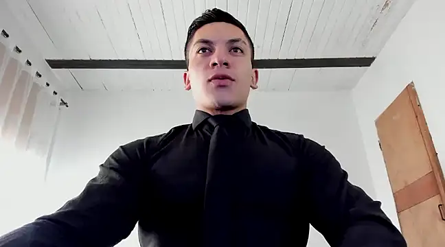 Snapshot of aquiles_51 chatting on 03-13-25, 09:59 aquiles 51 online show from 03-13-25, 09:59