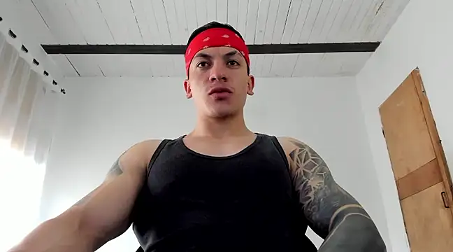 Snapshot of aquiles_51 chatting on 03-18-25, 07:31 aquiles 51 online show from 03-18-25, 07:31