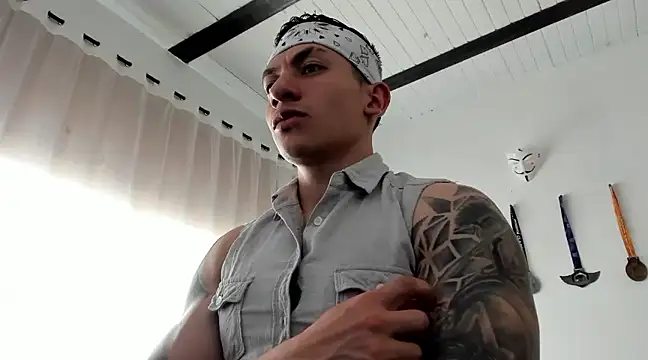 Snapshot of aquiles_51 chatting on 03-22-25, 07:53 aquiles 51 online show from 03-22-25, 07:53