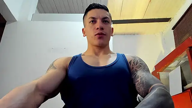 Snapshot of aquiles_51 chatting on 10-22-25, 08:41 aquiles 51 online show from 10-22-25, 08:41