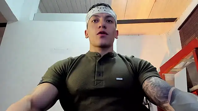 aquiles 51 online show from 11-05-25, 07:58