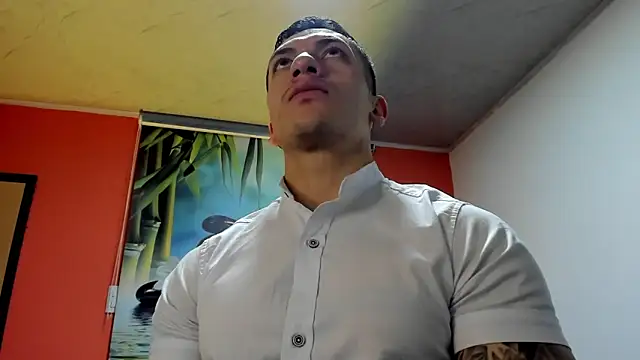 aquiles 51 online show from 11-21-25, 04:49