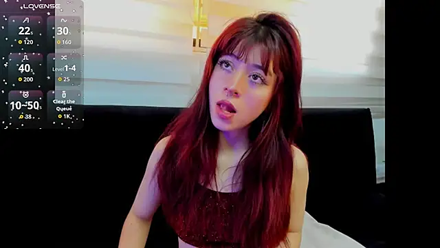 SuzzyyM online show from 03-11-26, 08:37