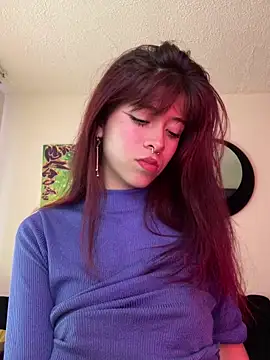 SuzzyyM online show from 04-26-26, 10:29