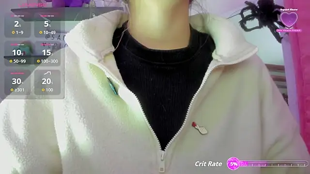 Snapshot of saralolo420 chatting on 10-31-25, 12:11 saralolo420 online show from 10-31-25, 12:11