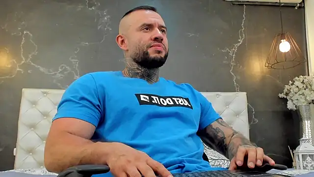 BruceDallas online show from 12-22-24, 10:47