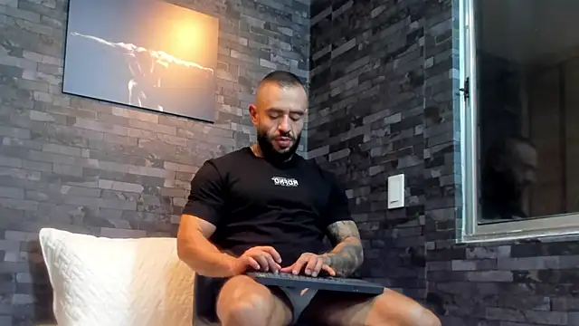 BruceDallas online show from 10-12-25, 11:26