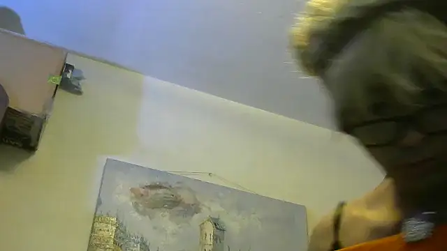 Snapshot of Mune_Raez_6 chatting on 11-18-25, 06:01 Mune Raez 6 online show from 11-18-25, 06:01