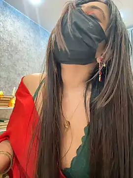 Snapshot of Monalisadon018 chatting on 01-02-25, 01:49 Monalisadon018 online show from 01-02-25, 01:49