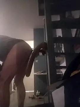 Knuffelstaaf123 online show from 02-03-25, 12:36