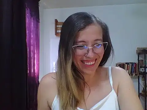 charlott ponce online show from 11-20-25, 06:29