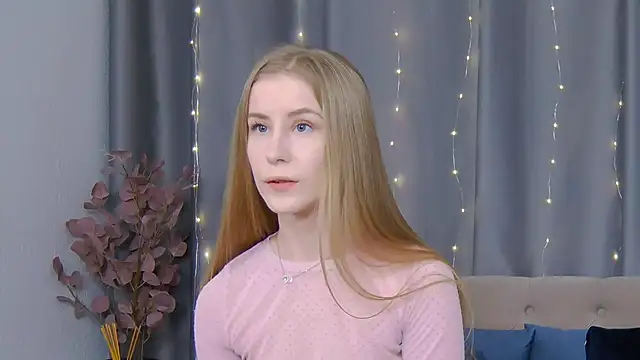 VioletiSwone online show from 02-16-25, 11:59