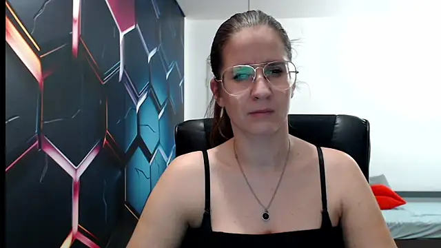 Snapshot of KayaRose chatting on 12-23-24, 06:27 KayaRose online show from 12-23-24, 06:27