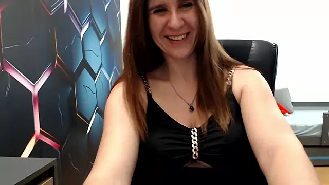 Snapshot of KayaRose chatting on 12-31-24, 06:13 KayaRose online show from 12-31-24, 06:13