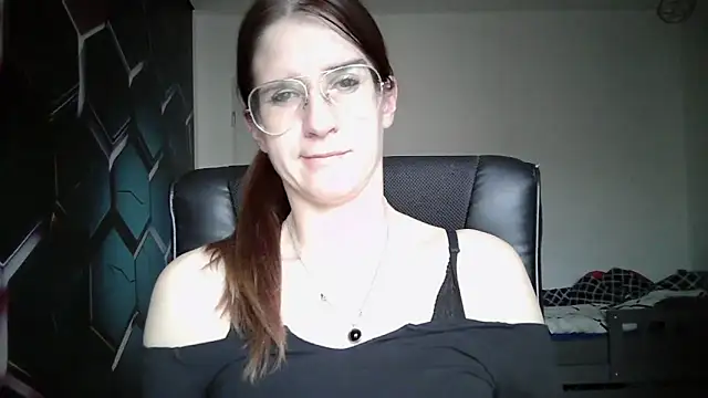 Snapshot of KayaRose chatting on 10-03-25, 03:09 KayaRose online show from 10-03-25, 03:09