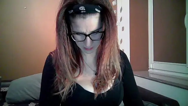 Snapshot of KayaRose chatting on 10-24-25, 08:16 KayaRose online show from 10-24-25, 08:16