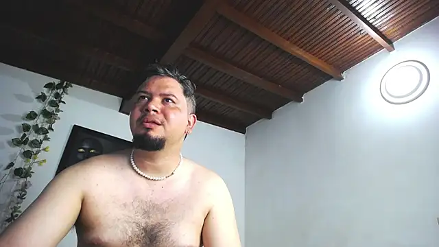 Snapshot of jade-stone88 chatting on 01-28-25, 04:08 jade-stone88 online show from 01-28-25, 04:08