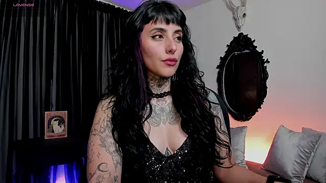 nasty aliice1 online show from 12-18-25, 06:30