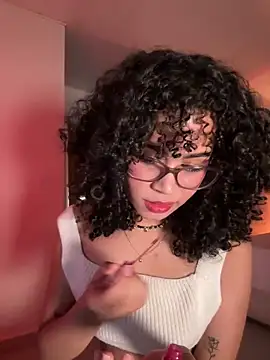 Lianh Benett online show from 03-02-25, 10:35