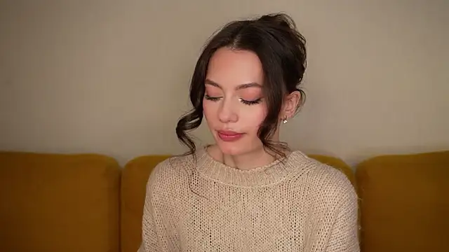 Snapshot of FirstOfFallen chatting on 11-30-25, 09:13 FirstOfFallen online show from 11-30-25, 09:13