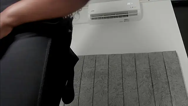 emilyrojas online show from 03-21-26, 12:10