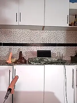 Snapshot of Bella045 chatting on 09-29-25, 02:22 Bella045 online show from 09-29-25, 02:22